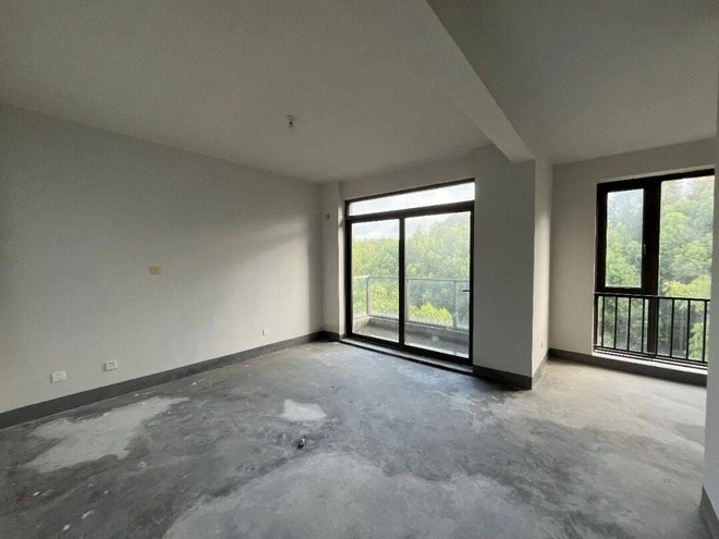 Vợ chồng SN 1992 thu&ecirc; nh&agrave; rộng 350m2: K&yacute; hợp đồng 5 năm, mỗi th&aacute;ng trả 18,3 triệu đồng- Ảnh 2.