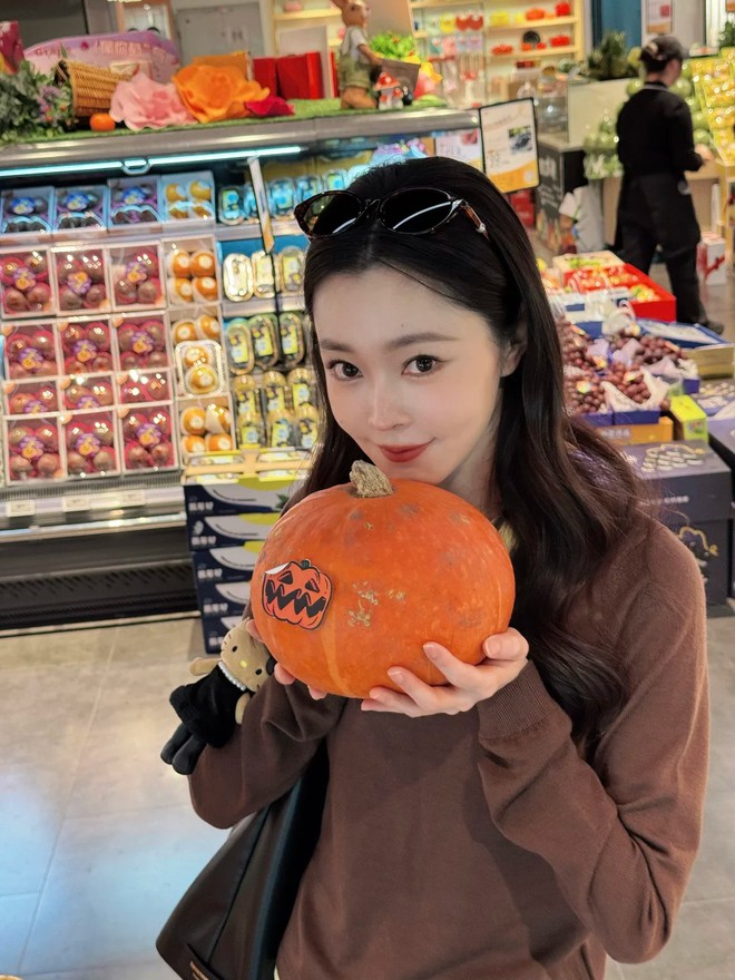 Tử vi tuần mới (2/11-8/11): 12 con giáp nên mặc màu gì để thu hút tài lộc, quý nhân và những cơ hội tốt? - Ảnh 4.