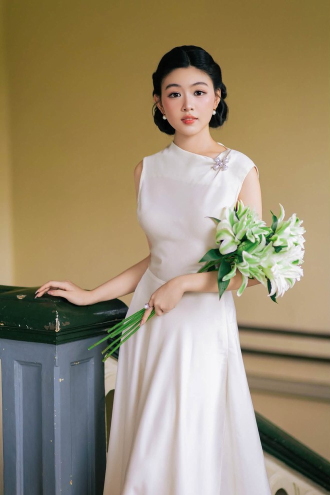Con g&aacute;i Ph&oacute; chủ tịch Hội điện ảnh đi xe 9 tỷ, x&aacute;ch t&uacute;i trăm triệu đi du lịch H&agrave;n Quốc- Ảnh 9.
