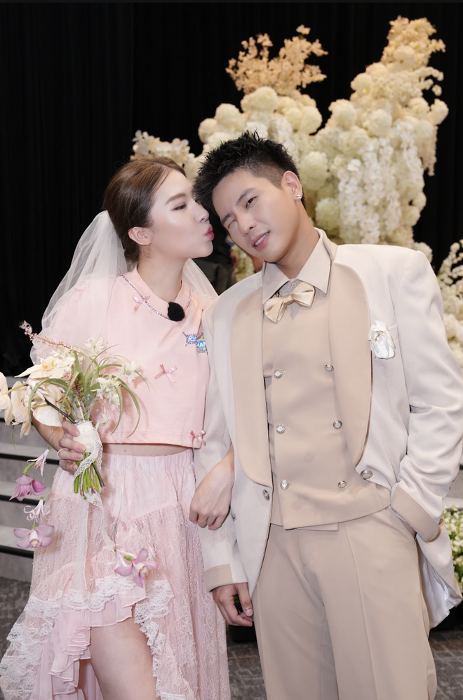 C&ocirc; g&aacute;i khiến d&agrave;n sao Running Man Vietnam kh&oacute;c nức nở: Nhan sắc g&acirc;y thương nhớ, danh t&iacute;nh c&agrave;ng bất ngờ- Ảnh 15.