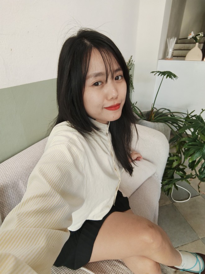 Đ&acirc;y l&agrave; OPPO A7 Pro 5G: Smartphone d&ograve;ng A đầu ti&ecirc;n khiến m&igrave;nh chủ động lật camera selfie khi đi chơi - Ảnh 4.