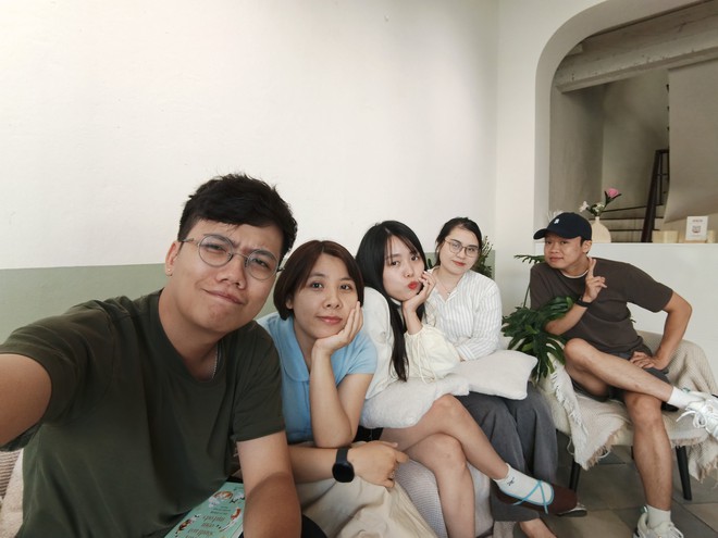 Đ&acirc;y l&agrave; OPPO A7 Pro 5G: Smartphone d&ograve;ng A đầu ti&ecirc;n khiến m&igrave;nh chủ động lật camera selfie khi đi chơi - Ảnh 7.