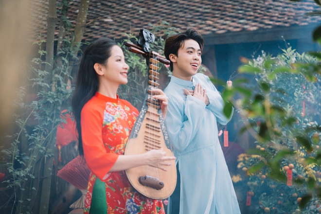 Vũ Diệu Thảo c&ugrave;ng nam ca sĩ Gen Z kể chuyện Tết b&igrave;nh an- Ảnh 5.