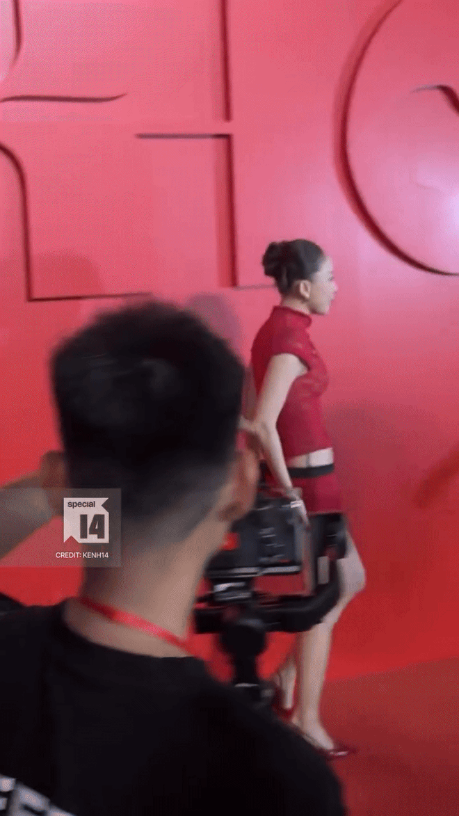 T&oacute;c Ti&ecirc;n bị phản ứng v&igrave; v&aacute;y qu&aacute; ngắn- Ảnh 5.