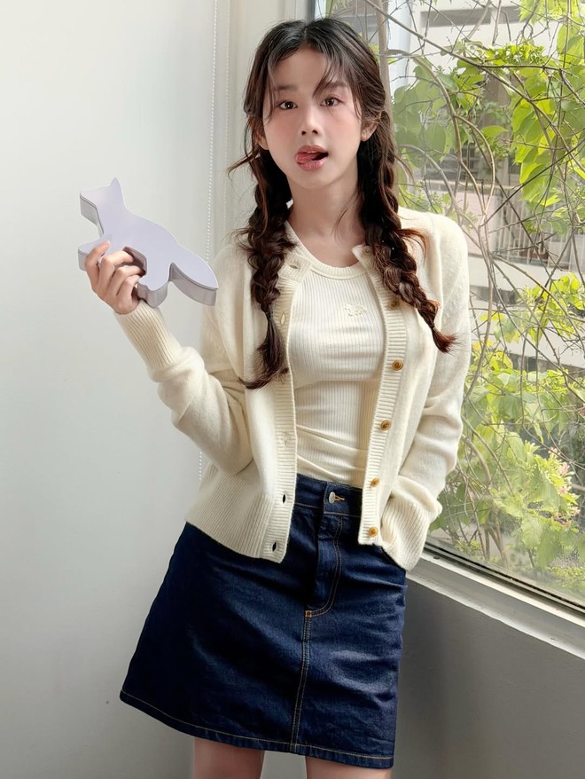 Mỹ nh&acirc;n Việt mang vibe diễn vi&ecirc;n H&agrave;n, mặc đơn giản m&agrave; cả c&otilde;i mạng m&ecirc; mẩn- Ảnh 15.