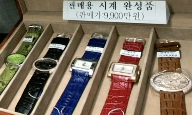 Phim hot chấn động The Art of Sarah dựa tr&ecirc;n 1 vụ lừa đảo c&oacute; thật tại H&agrave;n?- Ảnh 5.