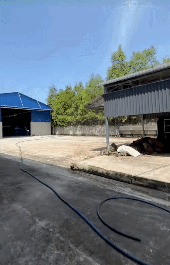 Cô dâu Tây Ninh lấy chồng Campuchia hé lộ “số phận” khoản tiền cưới bạc tỷ và "cơ ngơi hồi môn" triệu đô được bố mẹ tặng khi lấy chồng - Ảnh 1.