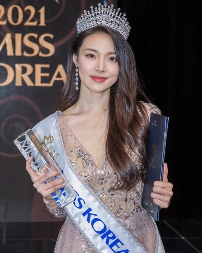 Drama queen hot nhất show hẹn h&ograve;: Sắc v&oacute;c đỉnh, khoảnh khắc mặc v&aacute;y b&igrave;nh d&acirc;n viral c&otilde;i mạng- Ảnh 8.