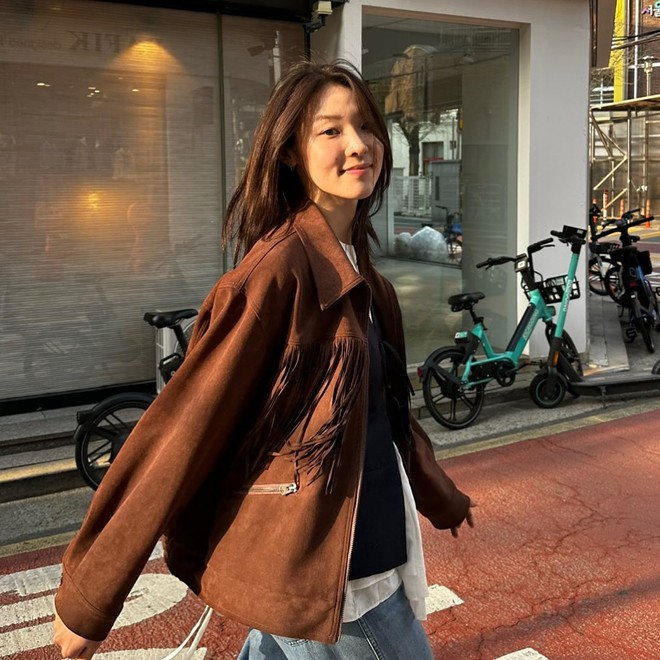 Drama queen hot nhất show hẹn h&ograve;: Sắc v&oacute;c đỉnh, khoảnh khắc mặc v&aacute;y b&igrave;nh d&acirc;n viral c&otilde;i mạng- Ảnh 13.