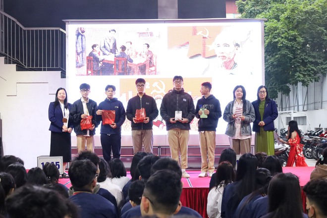 Tuổi trẻ Đ&ocirc;ng Kinh &ndash; Tự h&agrave;o tiến bước dưới cờ Đảng quang vinh!- Ảnh 3.