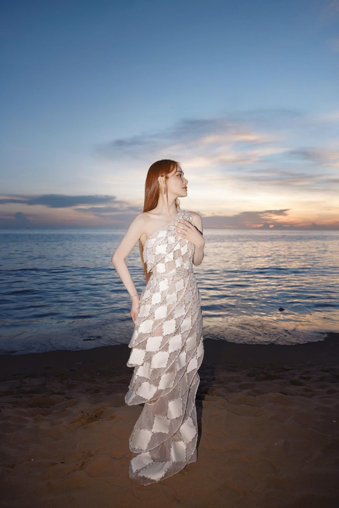 Mẹ 3 con Nh&atilde; Phương nổi cơ bụng sau sinh chỉ 14 ng&agrave;y: Ai thấy cũng nhớ tới thực đơn giảm c&acirc;n kinh điển của c&ocirc;, giảm 4-7kg nếu nghi&ecirc;m t&uacute;c l&agrave;m theo- Ảnh 2.