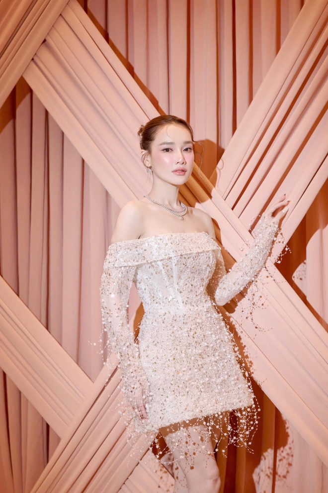 Mẹ 3 con Nh&atilde; Phương nổi cơ bụng sau sinh chỉ 14 ng&agrave;y: Ai thấy cũng nhớ tới thực đơn giảm c&acirc;n kinh điển của c&ocirc;, giảm 4-7kg nếu nghi&ecirc;m t&uacute;c l&agrave;m theo- Ảnh 7.