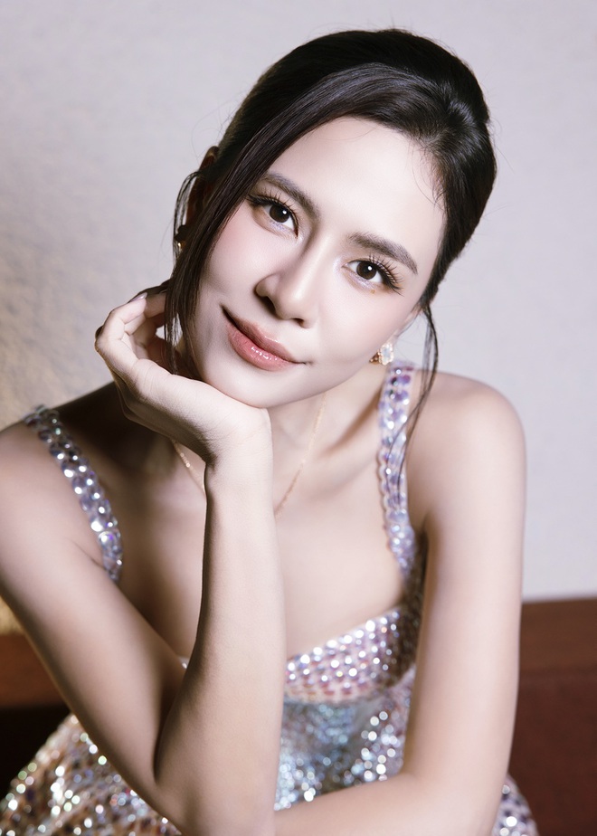 1 năm nh&igrave;n lại của ca sĩ H&agrave; Nhi- Ảnh 5.