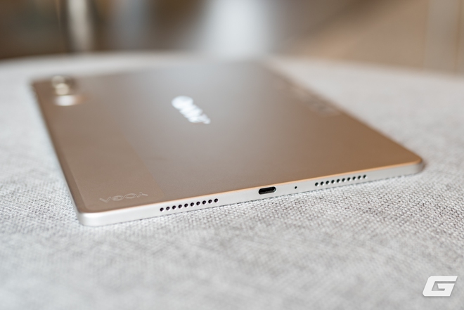 Trải nghiệm nhanh Lenovo Yoga Tab: Tablet AI liệu rằng đ&atilde; đủ để &ldquo;thay vai&rdquo; cho laptop?- Ảnh 4.