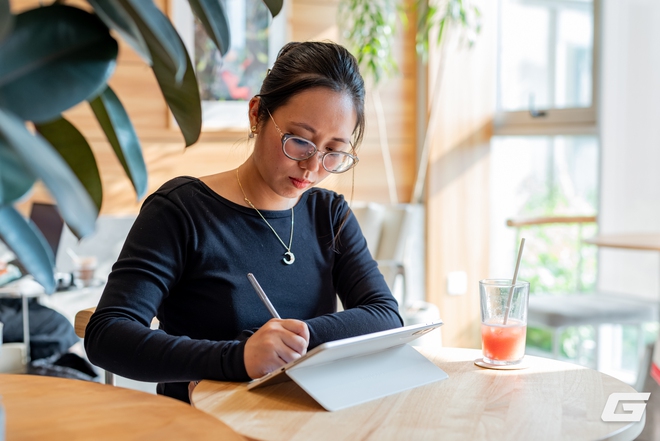 Trải nghiệm nhanh Lenovo Yoga Tab: Tablet AI liệu rằng đ&atilde; đủ để &ldquo;thay vai&rdquo; cho laptop?- Ảnh 36.