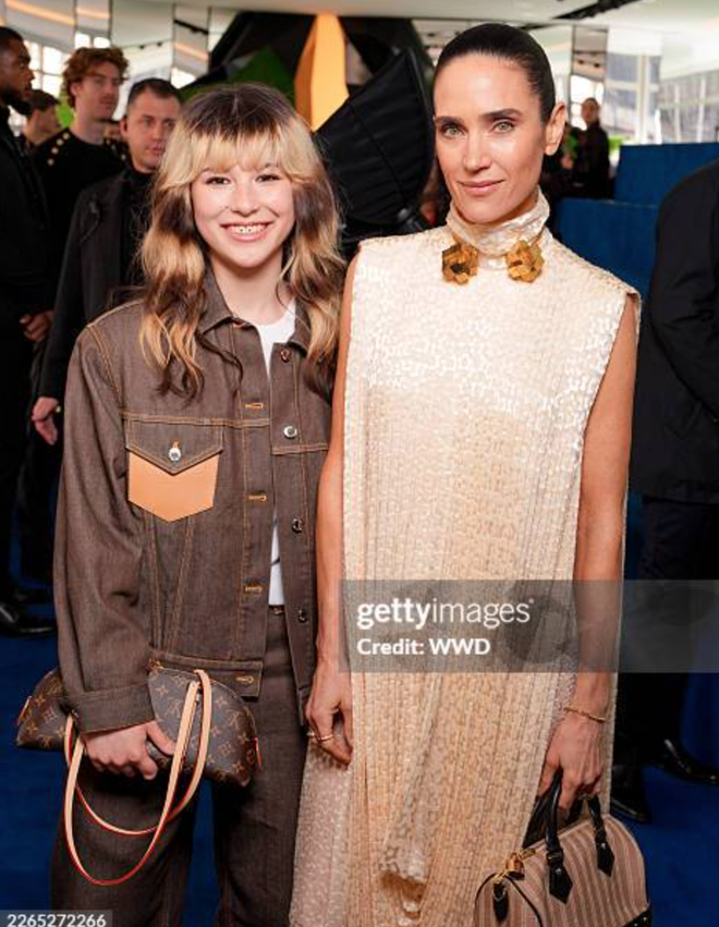 Giật trọn spotlight của Lisa lẫn Zendaya, Alysa Liu tại Paris Fashion Week ch&iacute;nh l&agrave; thứ bạn phải xem l&uacute;c n&agrave;y- Ảnh 4.