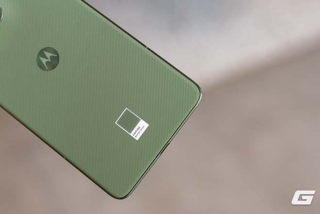 Cận cảnh Signature và Edge 70: Bộ đôi Flagship mới của Motorola có gì đặc biệt? - Ảnh 16.