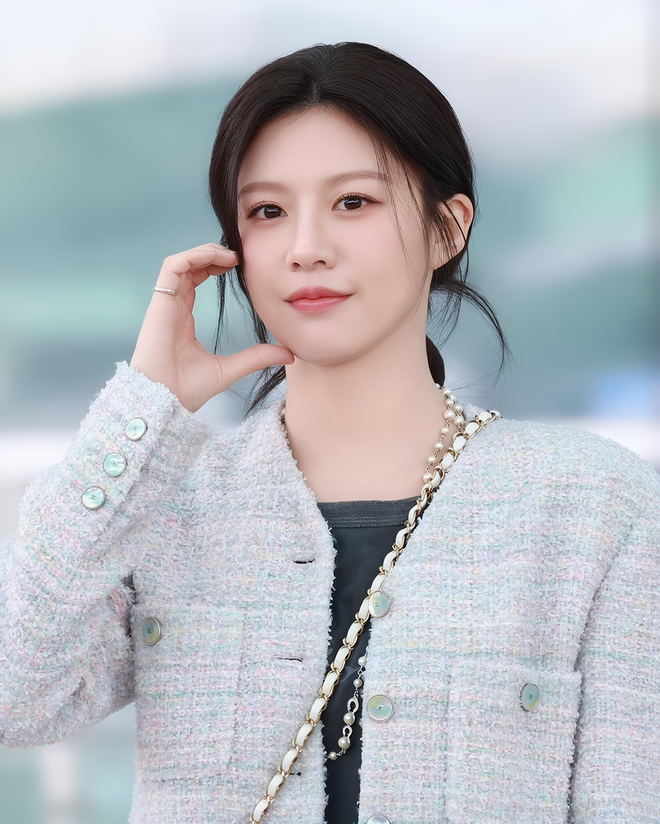 Mỹ nữ mặt xinh như b&uacute;p b&ecirc;, mặc đẹp kh&ocirc;ng cần cố, chuẩn "s&aacute;ch mẫu" cho chị em tham khảo- Ảnh 3.