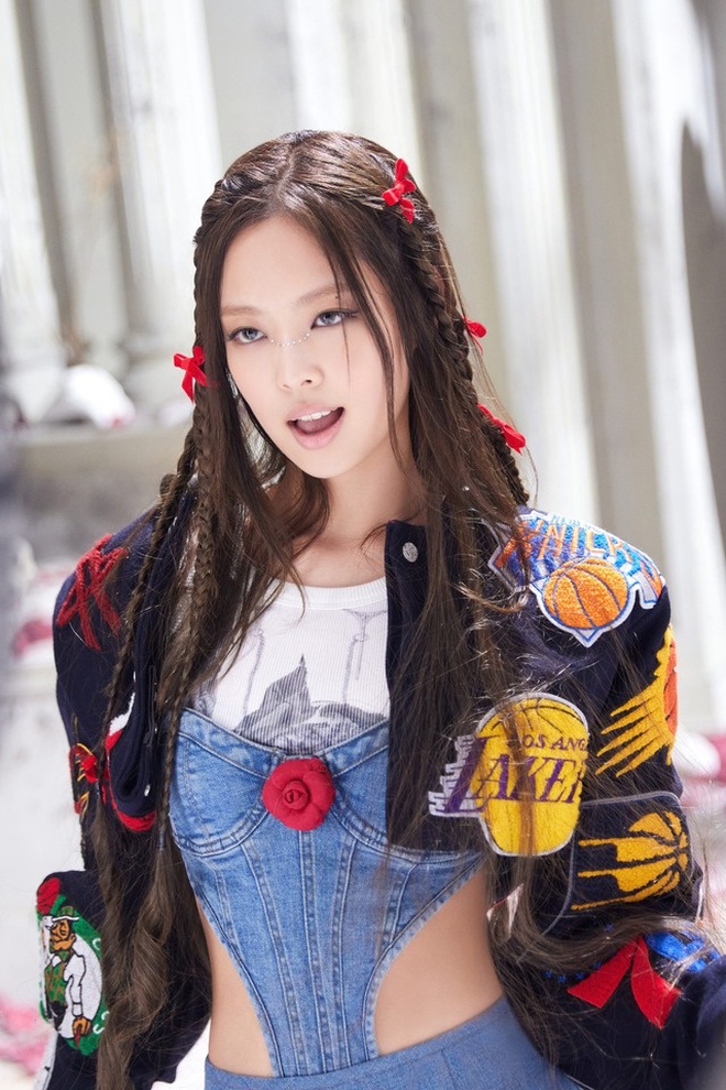 Mỹ nh&acirc;n thấp b&eacute; nhưng mặc g&igrave; cũng tạo trend, g&aacute;i xinh to&agrave;n cầu muốn copy paste  - Ảnh 14.