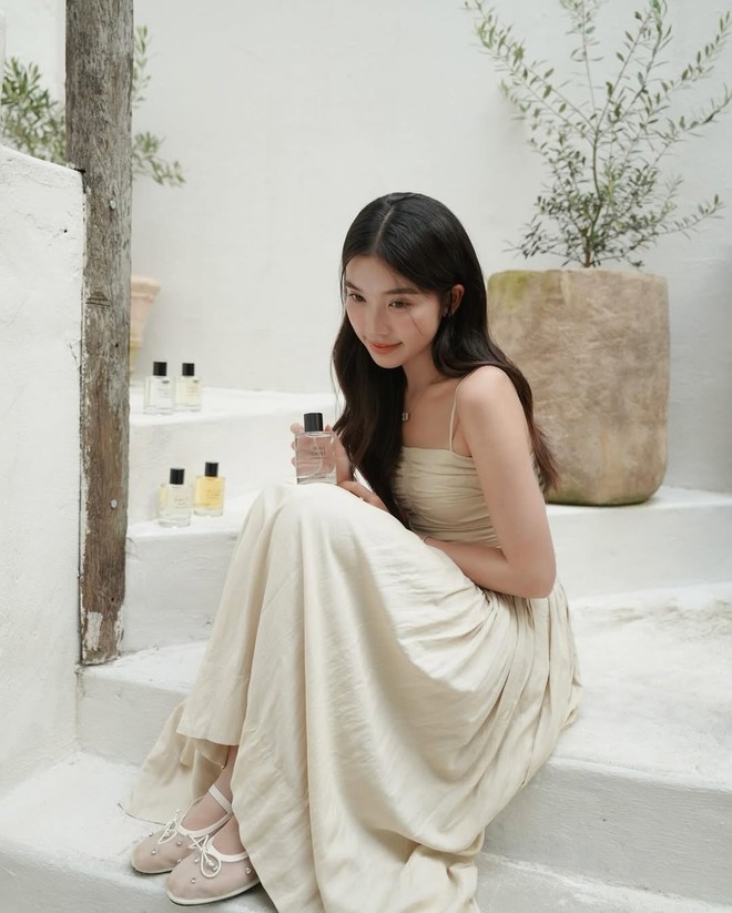 N&agrave;ng thơ Schannel đ&atilde; xinh lại ăn mặc đẹp d&ugrave; chỉ cao 1m55- Ảnh 12.