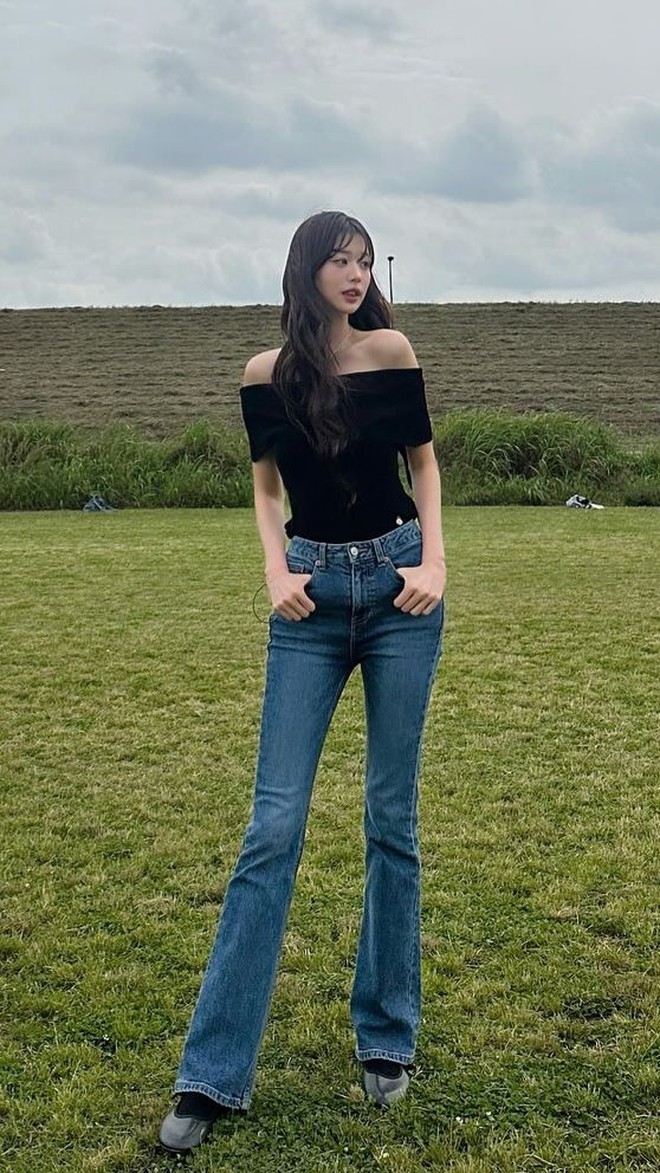 "C&ocirc;ng ch&uacute;a Kpop" diện 1 lần, item n&agrave;y bỗng rần rần c&otilde;i mạng - Ảnh 6.