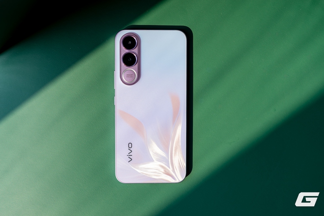 Cận cảnh bộ đ&ocirc;i vivo V70 v&agrave; V70 FE: Điện thoại kết hợp c&ugrave;ng với POP MART c&oacute; g&igrave; khiến giới trẻ phải t&ograve; m&ograve;- Ảnh 21.