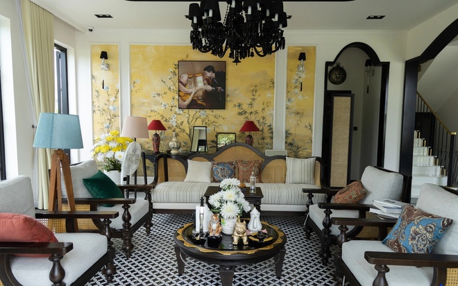 D&agrave;n "nam thần Vbiz" đ&atilde; đẹp lại gi&agrave;u, sống đời xa hoa: Người ở biệt thự 70 tỷ, người sở hữu penthouse c&oacute; s&acirc;n vườn hồ c&aacute;- Ảnh 42.