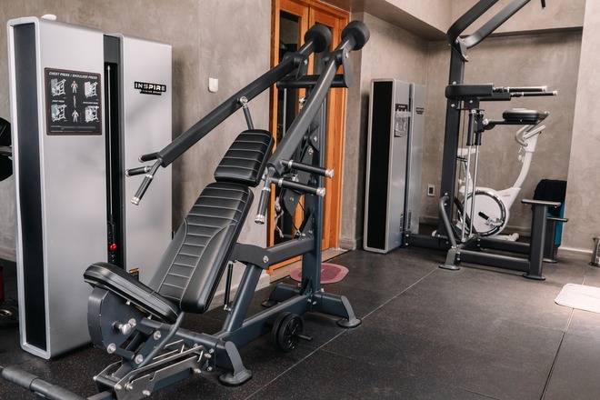 D&agrave;n "nam thần Vbiz" đ&atilde; đẹp lại gi&agrave;u, sống đời xa hoa: Người ở biệt thự 70 tỷ, người sở hữu penthouse c&oacute; s&acirc;n vườn hồ c&aacute;- Ảnh 59.