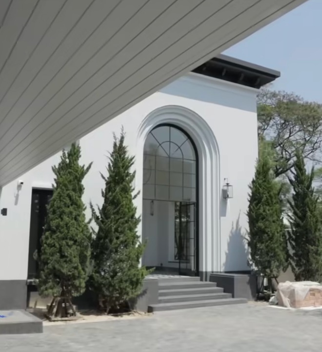 Đại mỹ nh&acirc;n ở dinh thự 55 tỷ, m&ecirc; &ldquo;trồng rau nu&ocirc;i c&aacute;&rdquo;: Vibe chữa l&agrave;nh mạnh mẽ tr&agrave;n m&agrave;n h&igrave;nh- Ảnh 3.