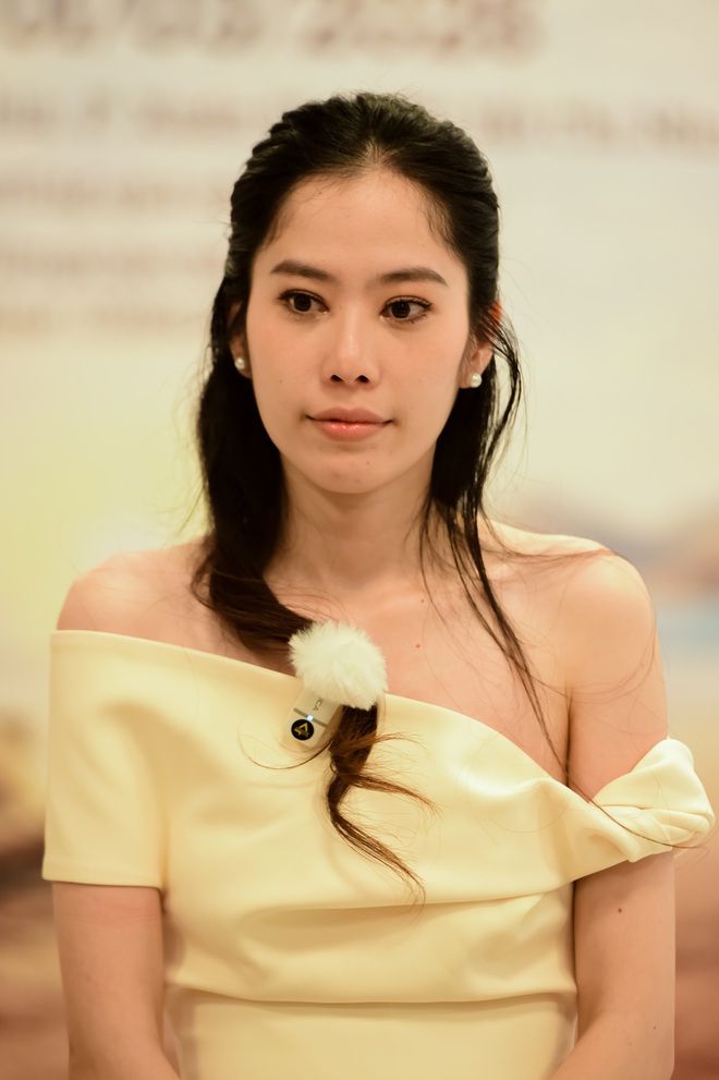 Ho&agrave;i Linh v&agrave; Quyền Linh gi&uacute;p Qu&aacute;ch Beem l&agrave;m một việc - Ảnh 1.