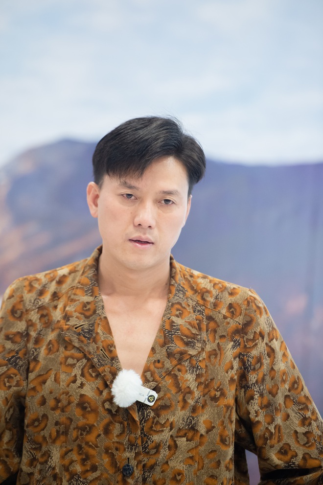 Ho&agrave;i Linh v&agrave; Quyền Linh gi&uacute;p Qu&aacute;ch Beem l&agrave;m một việc - Ảnh 4.