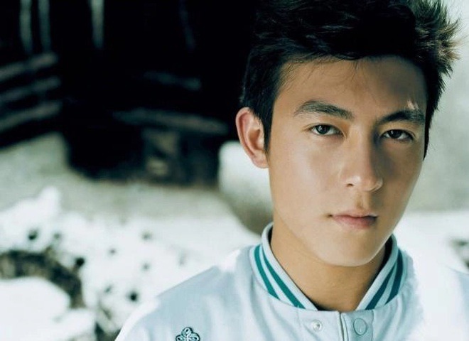 "Badboy kh&eacute;t tiếng" gầy rộc gi&agrave; ch&aacute;t g&acirc;y sốc, v&igrave; 1.300 tấm ảnh m&agrave; vĩnh viễn bị showbiz "cấm cửa"- Ảnh 13.