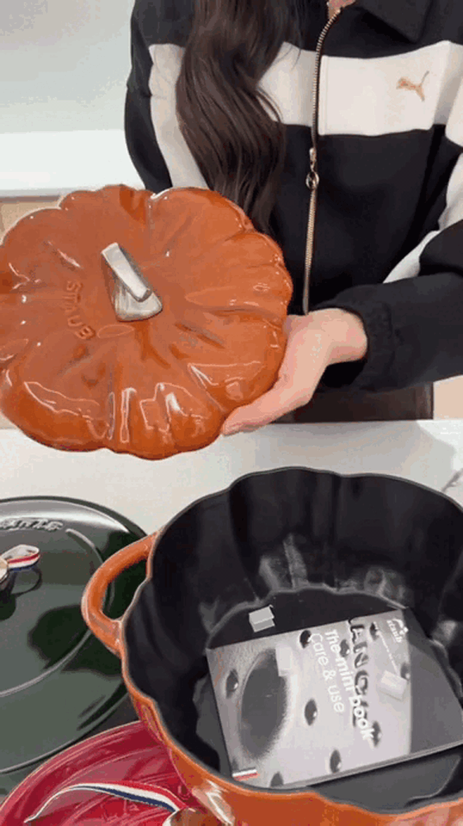 Kỳ Duy&ecirc;n đập hộp bộ nồi ni&ecirc;u gi&aacute; chấn động, Thi&ecirc;n &Acirc;n b&igrave;nh luận ngay 1 c&acirc;u- Ảnh 7.