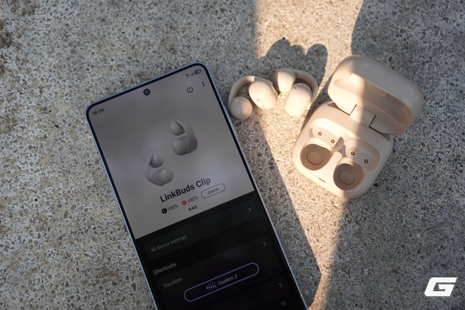 Đ&aacute;nh gi&aacute; Sony LinkBuds Clip: Chiếc tai nghe khiến t&ocirc;i nghĩ kh&aacute;c về tai nghe - Ảnh 22.