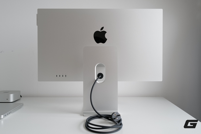 Tr&ecirc;n b&agrave;n Apple Studio Display XDR nano-texture: D&ugrave;ng rồi mới hiểu v&igrave; sao m&agrave;n h&igrave;nh Apple lu&ocirc;n c&oacute; sức h&uacute;t ri&ecirc;ng - Ảnh 10.