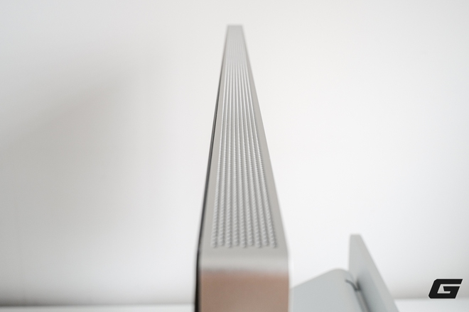 Tr&ecirc;n b&agrave;n Apple Studio Display XDR nano-texture: D&ugrave;ng rồi mới hiểu v&igrave; sao m&agrave;n h&igrave;nh Apple lu&ocirc;n c&oacute; sức h&uacute;t ri&ecirc;ng - Ảnh 28.