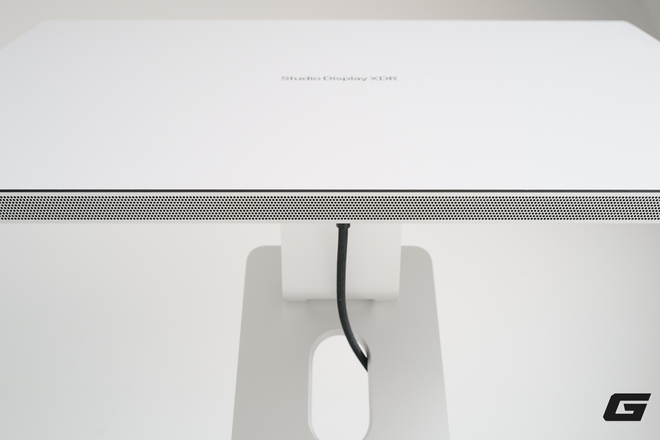 Tr&ecirc;n b&agrave;n Apple Studio Display XDR nano-texture: D&ugrave;ng rồi mới hiểu v&igrave; sao m&agrave;n h&igrave;nh Apple lu&ocirc;n c&oacute; sức h&uacute;t ri&ecirc;ng - Ảnh 24.