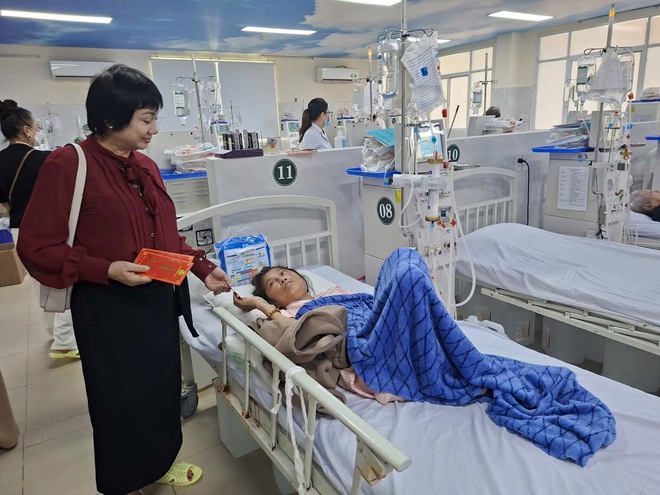 V&ograve;ng tay nh&acirc;n &aacute;i: Khi doanh nghiệp v&agrave; y tế c&ugrave;ng nhịp đập v&igrave; bệnh nh&acirc;n ngh&egrave;o - Ảnh 4.