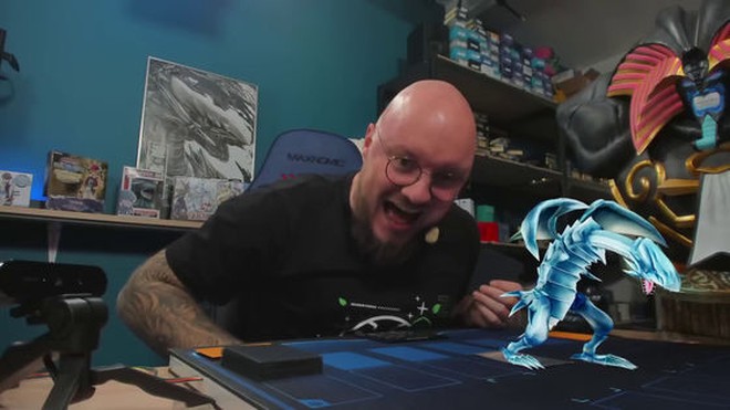 Ch&agrave;ng trai biến giấc mơ Yu-Gi-Oh th&agrave;nh hiện thực với hệ thống triệu hồi qu&aacute;i vật 3D từ thẻ b&agrave;i - Ảnh 5.