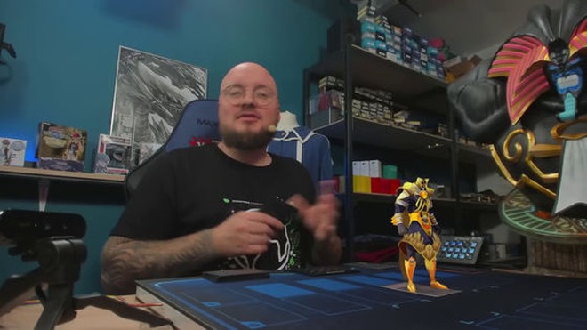 Ch&agrave;ng trai biến giấc mơ Yu-Gi-Oh th&agrave;nh hiện thực với hệ thống triệu hồi qu&aacute;i vật 3D từ thẻ b&agrave;i - Ảnh 9.