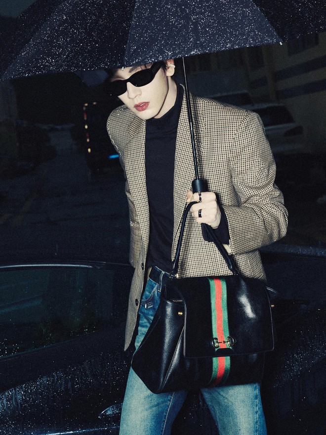 Gucci "đẩy thuyền" cực mạnh cho cặp đ&ocirc;i Trục Ngọc: Điền Hi Vi "bad girl" lấn &aacute;t, Trương Lăng H&aacute;ch cũng kh&oacute; gi&agrave;nh spotlight - Ảnh 17.