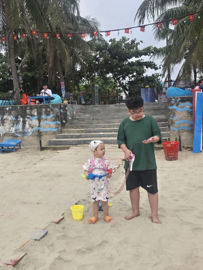 Check hộ c&aacute;c mẹ m&oacute;n "bảo bối thần kỳ" m&agrave; nhất định phải sắm khi cho tụi nhỏ đi du lịch- Ảnh 7.