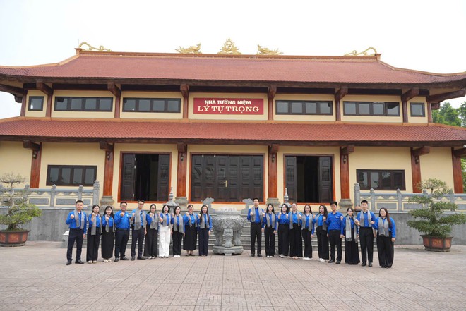 &ldquo;H&agrave;nh tr&igrave;nh về nguồn&rdquo; - Kỷ niệm 95 năm Ng&agrave;y th&agrave;nh lập Đo&agrave;n TNCS Hồ Ch&iacute; Minh (26/3/1931 &ndash; 26/3/2026) - Ảnh 1.