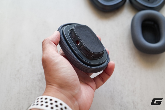 Tr&ecirc;n tay nhanh AirPods Max 2: Tai nghe cao cấp nhất của Apple c&oacute; g&igrave; mới ngo&agrave;i thiết kế quen thuộc?- Ảnh 9.