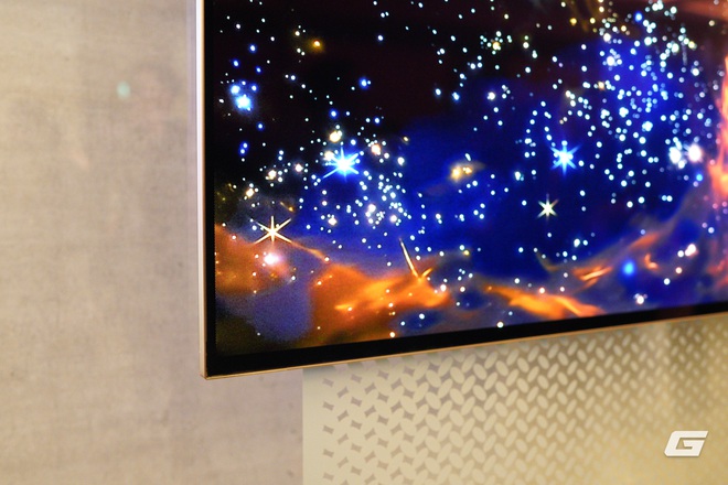 Đ&acirc;y l&agrave; LG OLED evo W6: TV "d&aacute;n tường" mỏng chỉ 9mm,  hiển thị h&igrave;nh ảnh 4K 165Hz chỉ với 1 sợi d&acirc;y nhỏ - Ảnh 9.