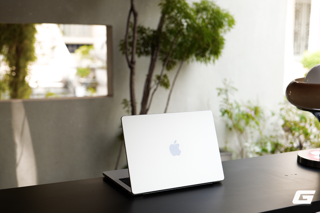 Đây là chiếc MacBook Pro chạy xé gió nhất mà tôi từng thấy- Ảnh 6. Đây là chiếc MacBook Pro chạy xé gió nhất mà tôi từng thấy- Ảnh 6.