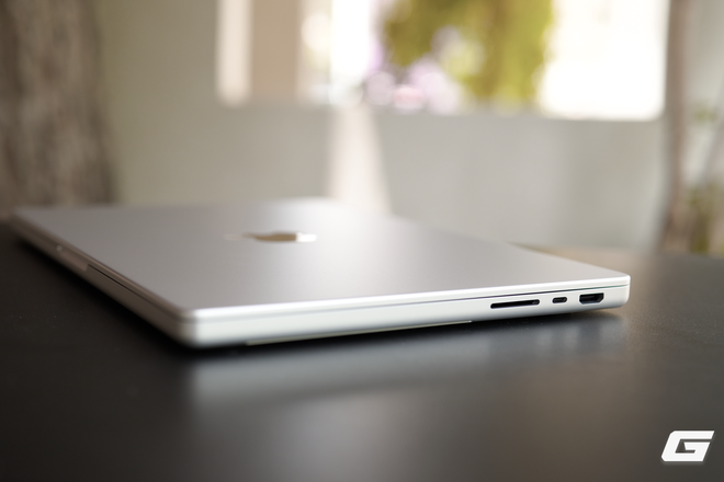 Đây là chiếc MacBook Pro chạy xé gió nhất mà tôi từng thấy- Ảnh 12. Đây là chiếc MacBook Pro chạy xé gió nhất mà tôi từng thấy- Ảnh 12.