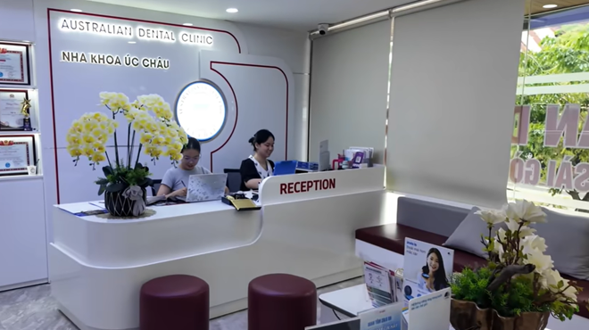 Kh&aacute;ch T&acirc;y đi kh&aacute;m răng ở Đ&agrave; Nẵng, sững người khi kh&ocirc;ng mất 1 xu: ''Ri&ecirc;ng dịch vụ đ&oacute; ở nước t&ocirc;i phải trả hơn 1,7 triệu đồng"- Ảnh 1.