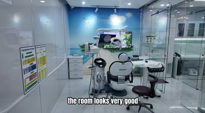 Kh&aacute;ch T&acirc;y đi kh&aacute;m răng ở Đ&agrave; Nẵng, sững người khi kh&ocirc;ng mất 1 xu: ''Ri&ecirc;ng dịch vụ đ&oacute; ở nước t&ocirc;i phải trả hơn 1,7 triệu đồng"- Ảnh 3.