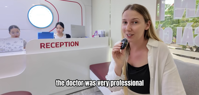 Kh&aacute;ch T&acirc;y đi kh&aacute;m răng ở Đ&agrave; Nẵng, sững người khi kh&ocirc;ng mất 1 xu: ''Ri&ecirc;ng dịch vụ đ&oacute; ở nước t&ocirc;i phải trả hơn 1,7 triệu đồng"- Ảnh 8.